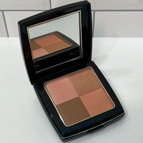 Givenchy 12 Sun Prism Compact Summer Face Powder Bronzer - Picture 1 of 4